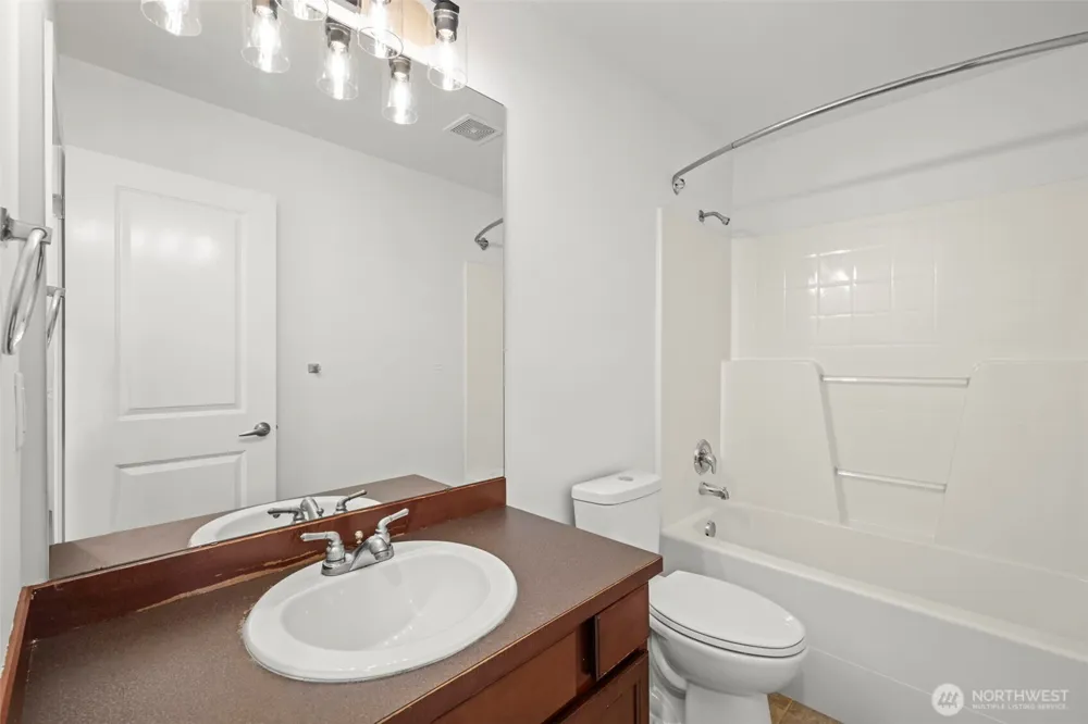 907 141st Place SW Lynnwood, WA 98087