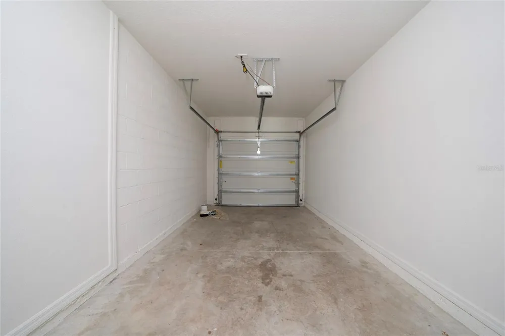9425 WESTSIDE HILLS DRIVE Davenport, FL 33896