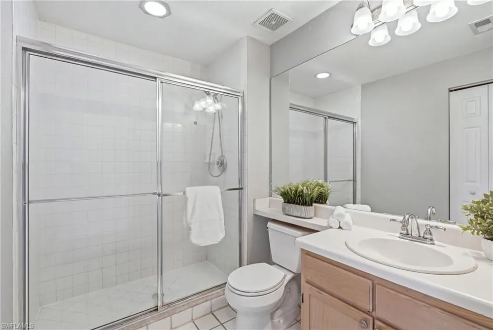 4670 Saint Croix Lane #627 Naples, FL 34109