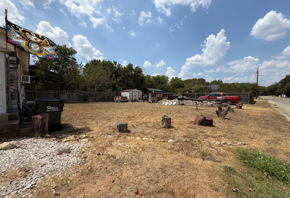 607 E 19th Street Georgetown, TX 78626