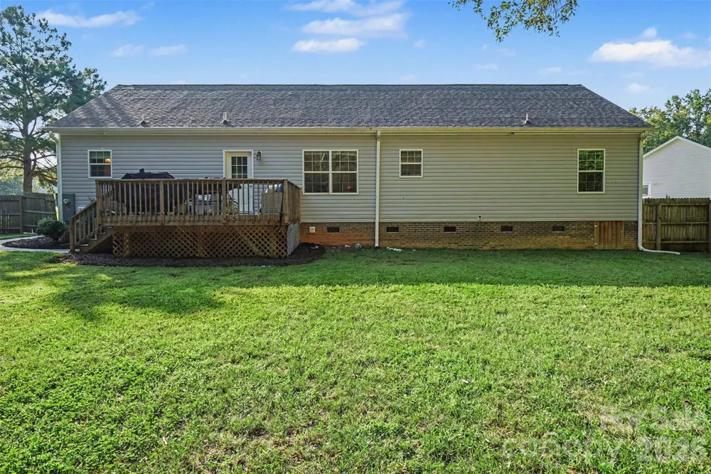 5914 Ruffner Court Wingate, NC 28174
