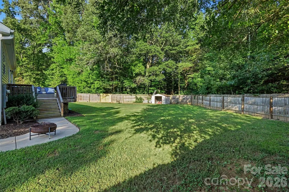 5914 Ruffner Court Wingate, NC 28174