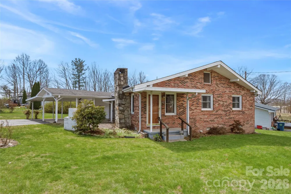 429 Jack Street Hendersonville, NC 28792