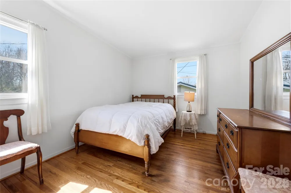 429 Jack Street Hendersonville, NC 28792