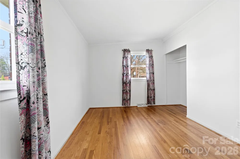 429 Jack Street Hendersonville, NC 28792