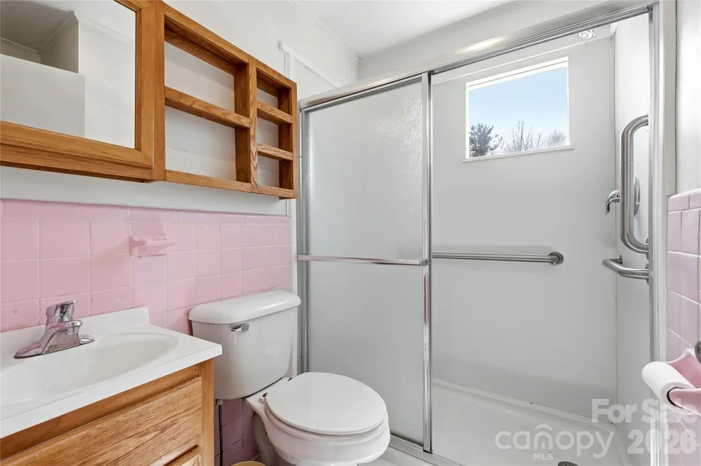 429 Jack Street Hendersonville, NC 28792