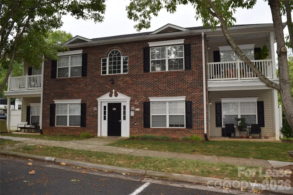 19919 Weeping Water Run Cornelius, NC 28031