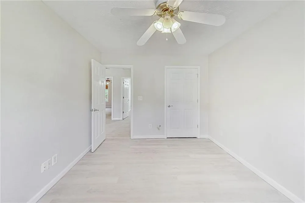 326 Canterbury Place Drive Suwanee, GA 30024