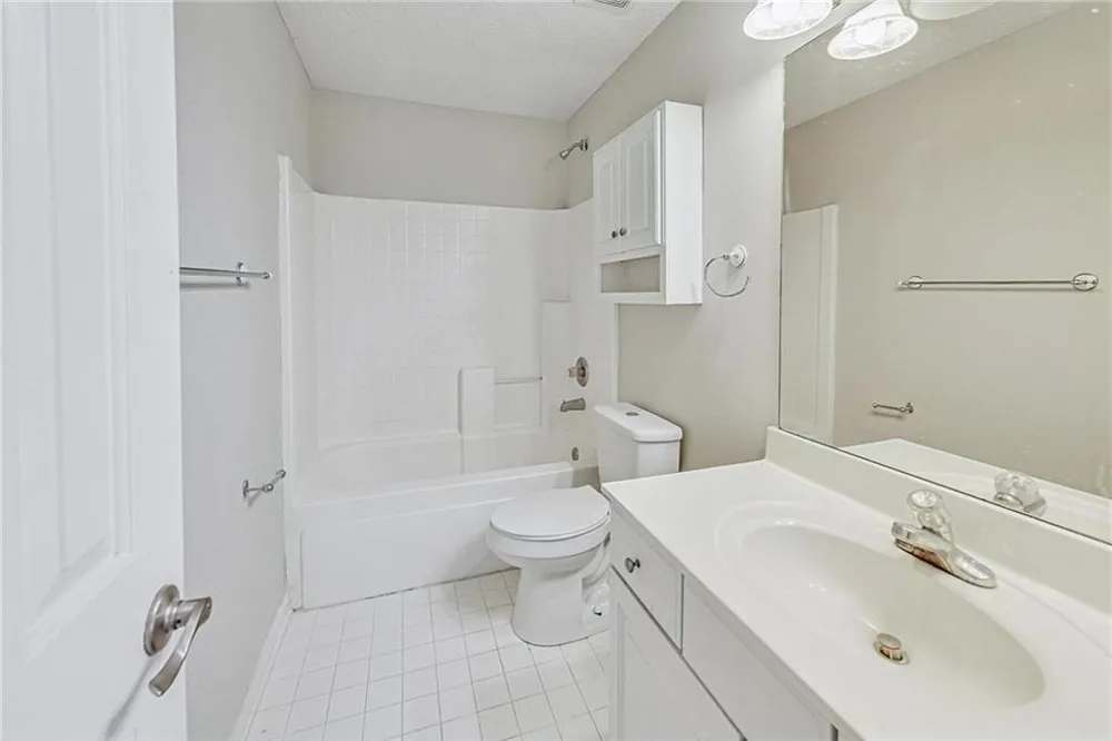 326 Canterbury Place Drive Suwanee, GA 30024