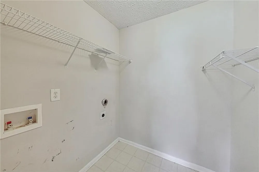 326 Canterbury Place Drive Suwanee, GA 30024