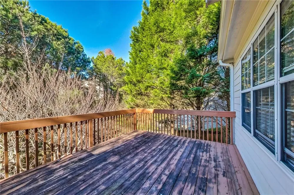 326 Canterbury Place Drive Suwanee, GA 30024