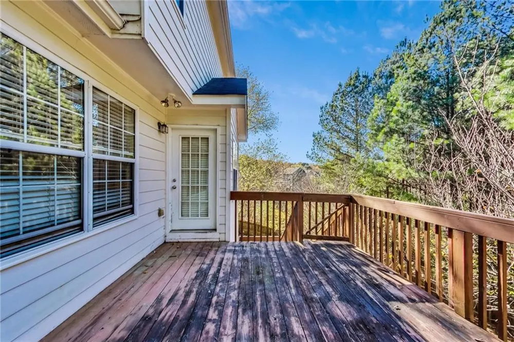326 Canterbury Place Drive Suwanee, GA 30024
