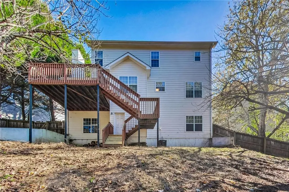 326 Canterbury Place Drive Suwanee, GA 30024
