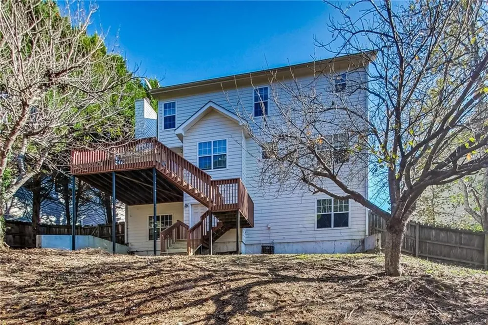 326 Canterbury Place Drive Suwanee, GA 30024