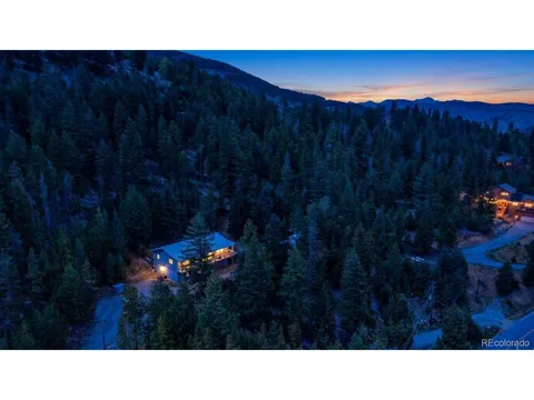 990 Saddleback Drive
