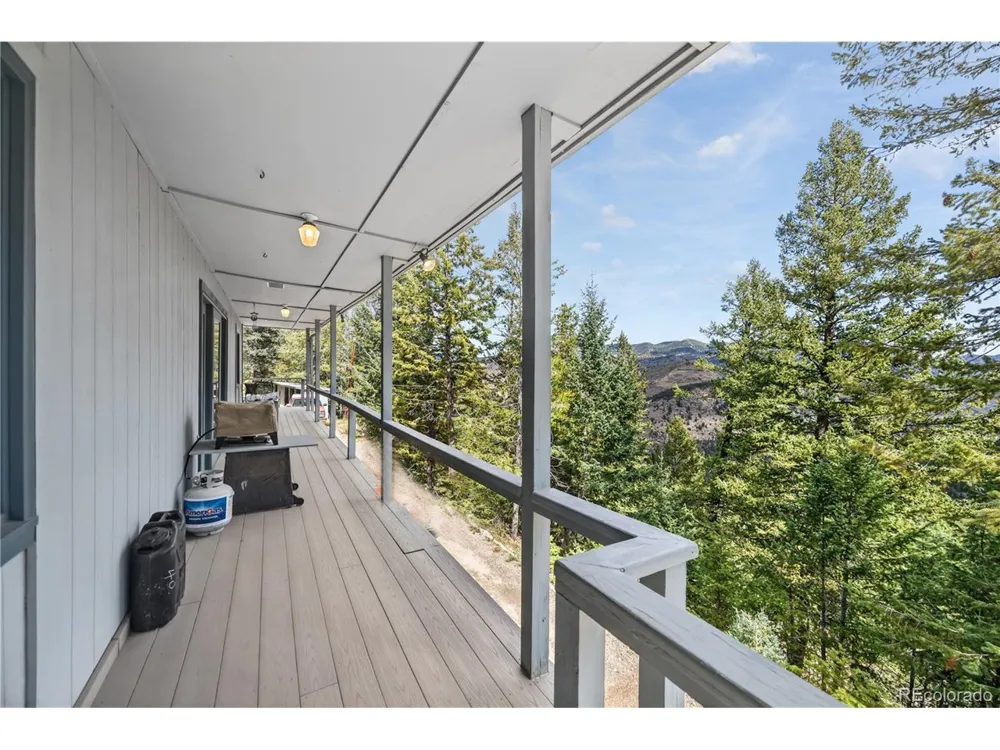 990 Saddleback Drive Evergreen, CO 80439