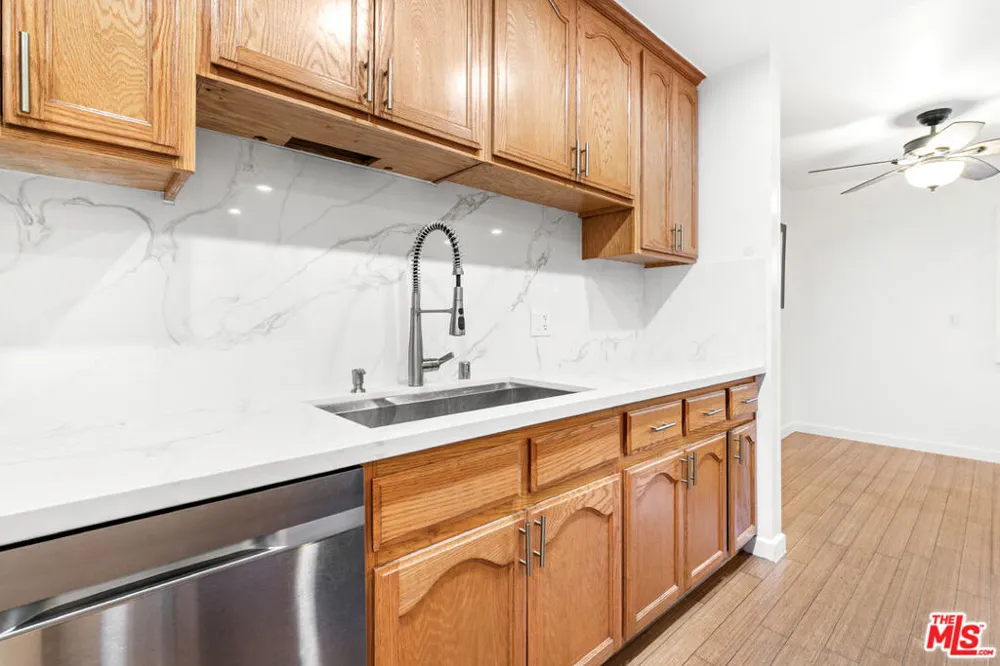 4838 Hollow Corner Road #315 Culver City, CA 90230