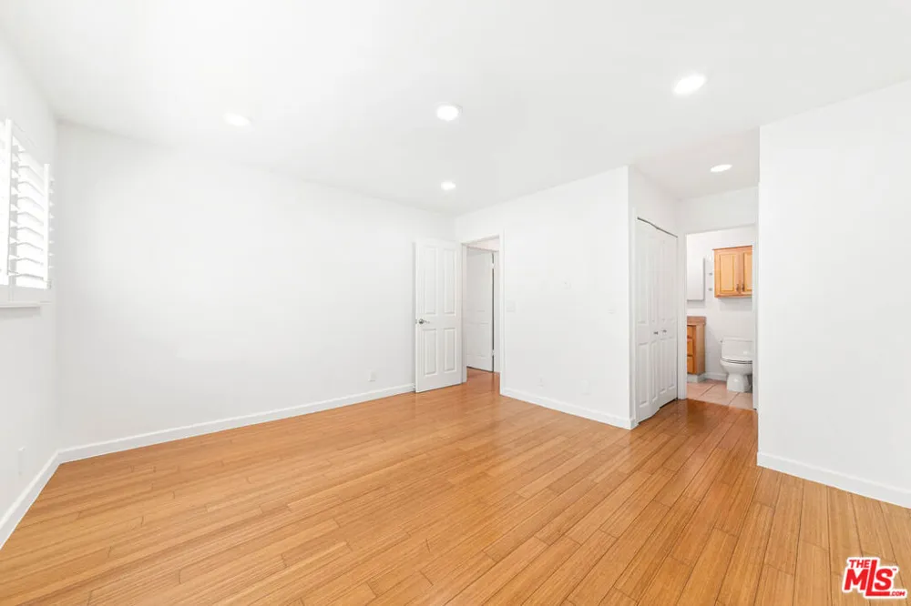 4838 Hollow Corner Road #315 Culver City, CA 90230