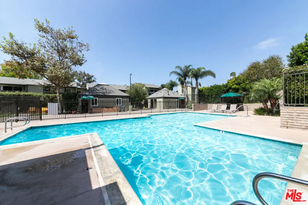 4838 Hollow Corner Road #315 Culver City, CA 90230