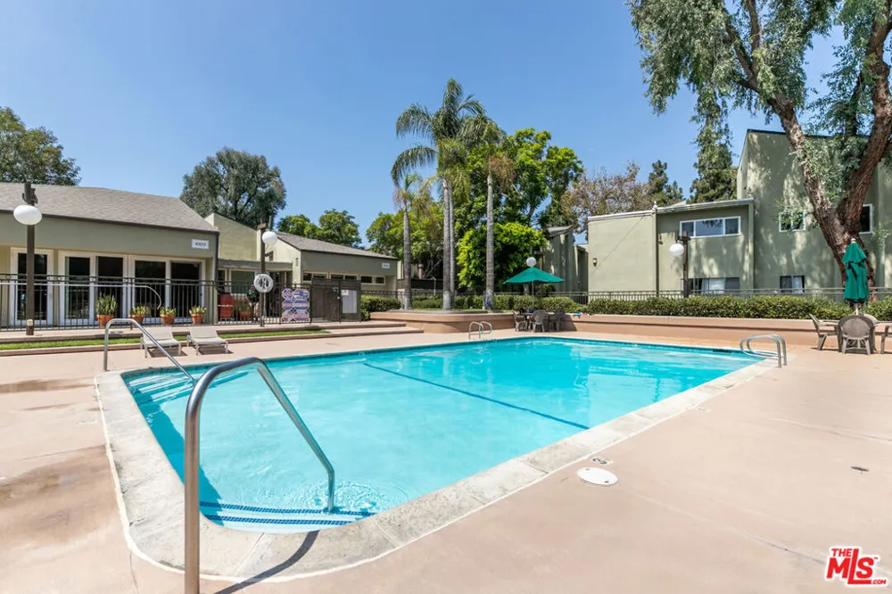 4838 Hollow Corner Road #315 Culver City, CA 90230