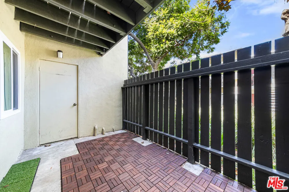 4838 Hollow Corner Road #315 Culver City, CA 90230