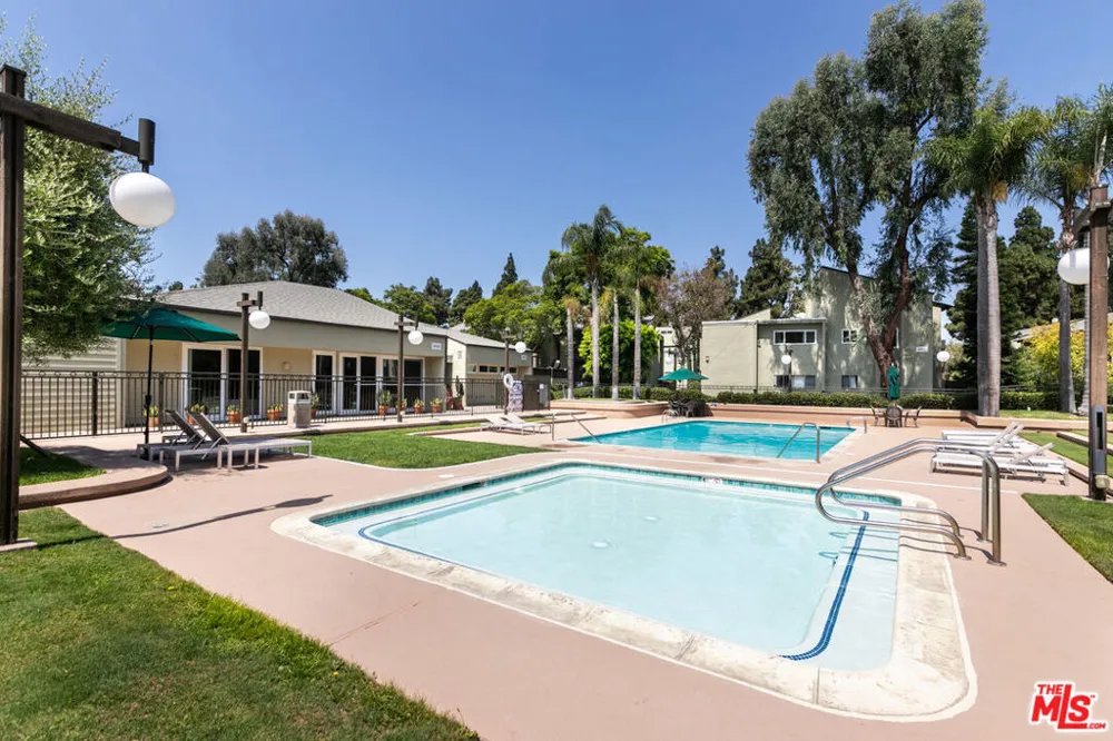 4838 Hollow Corner Road #315 Culver City, CA 90230