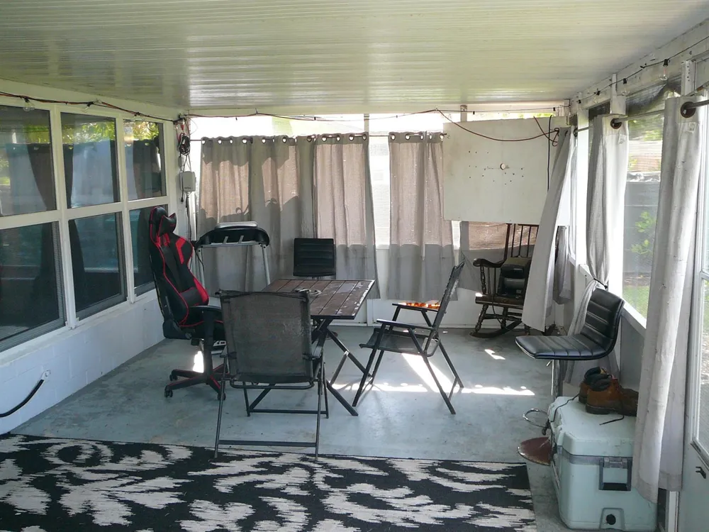 2100 W Esplanade Fort Pierce, FL 34982
