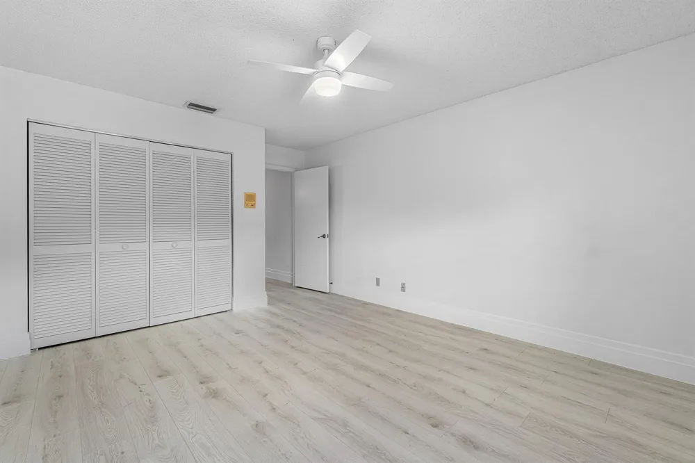 5315 Monterey Circle #D Delray Beach, FL 33484