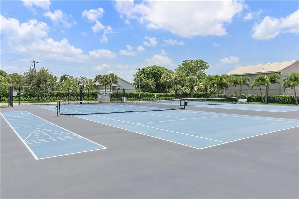5315 Monterey Circle #D Delray Beach, FL 33484