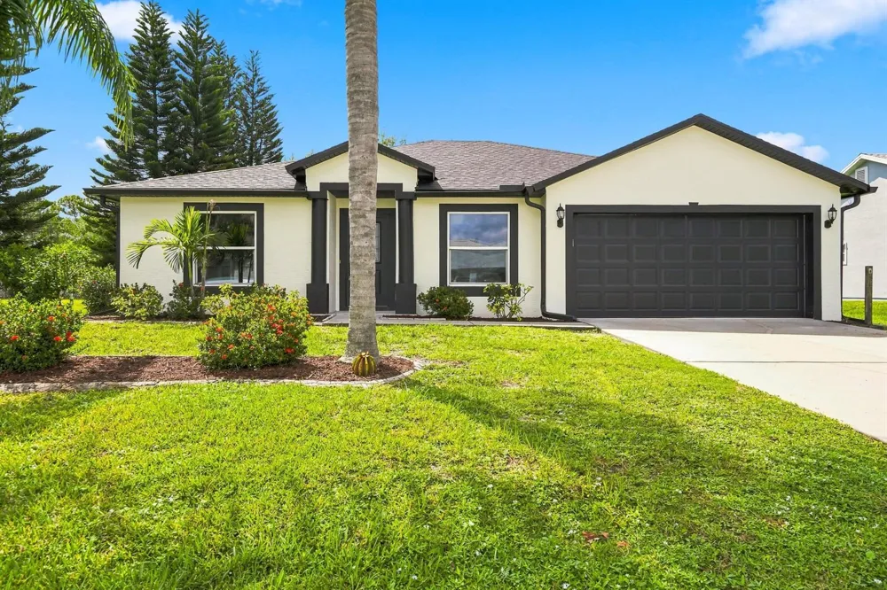 820 SW Jennifer Terrace Port St. Lucie, FL 34953