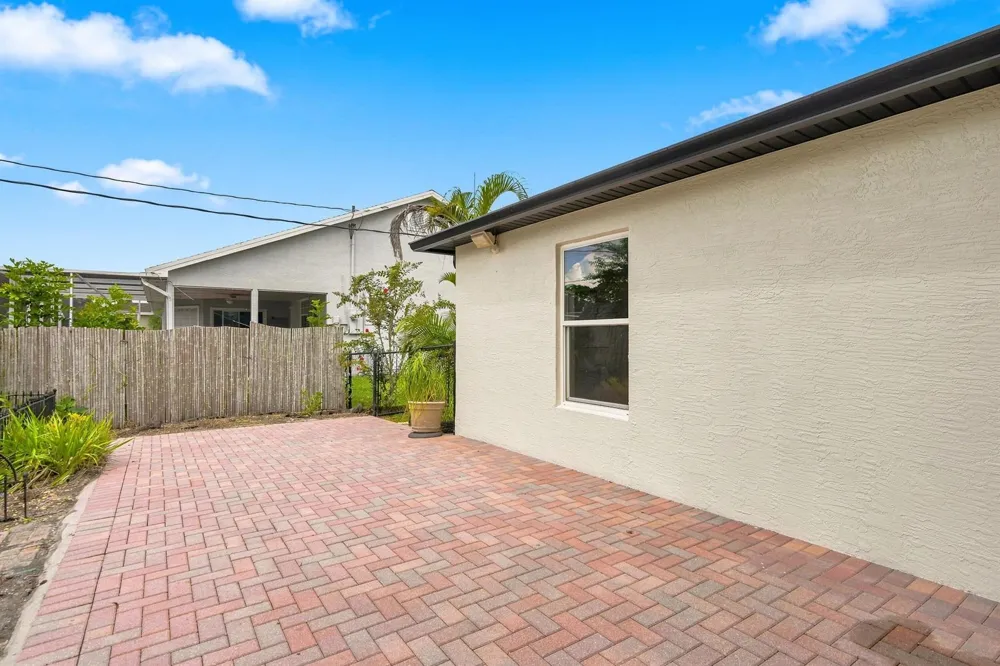 820 SW Jennifer Terrace Port St. Lucie, FL 34953