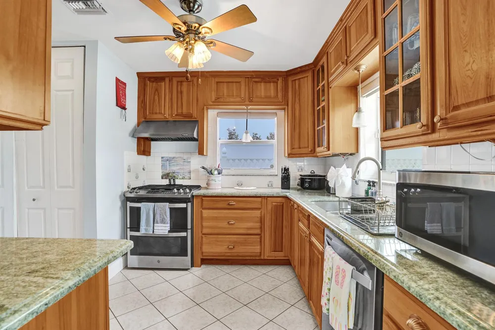 3207 LEIGH ROAD Pompano Beach, FL 33062