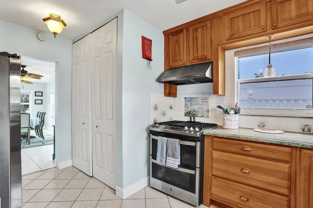 3207 LEIGH ROAD Pompano Beach, FL 33062