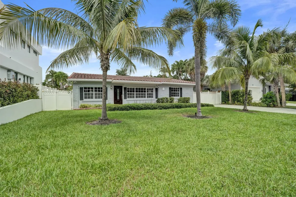 3207 LEIGH ROAD Pompano Beach, FL 33062