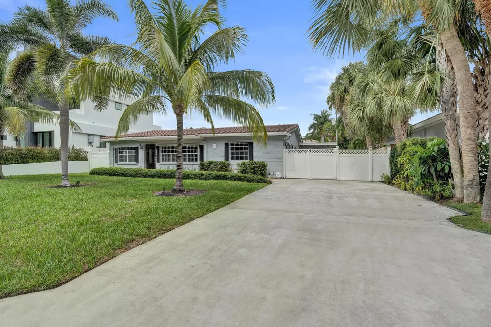 3207 LEIGH ROAD Pompano Beach, FL 33062