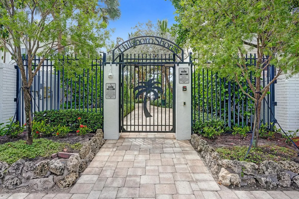3207 LEIGH ROAD Pompano Beach, FL 33062