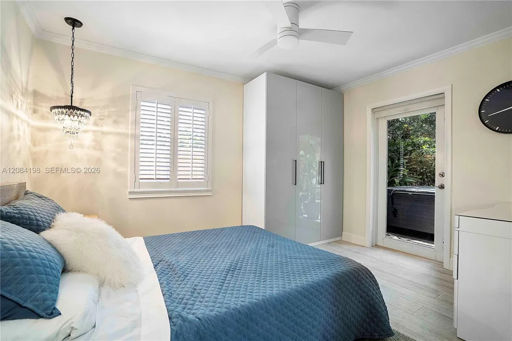 705 SW 8th Ave Fort Lauderdale, FL 33315