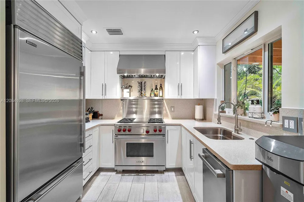 705 SW 8th Ave Fort Lauderdale, FL 33315