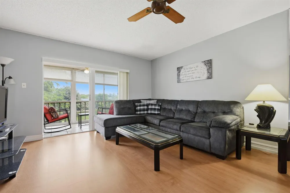 7505 NW 5TH PLACE #203 Margate, FL 33063