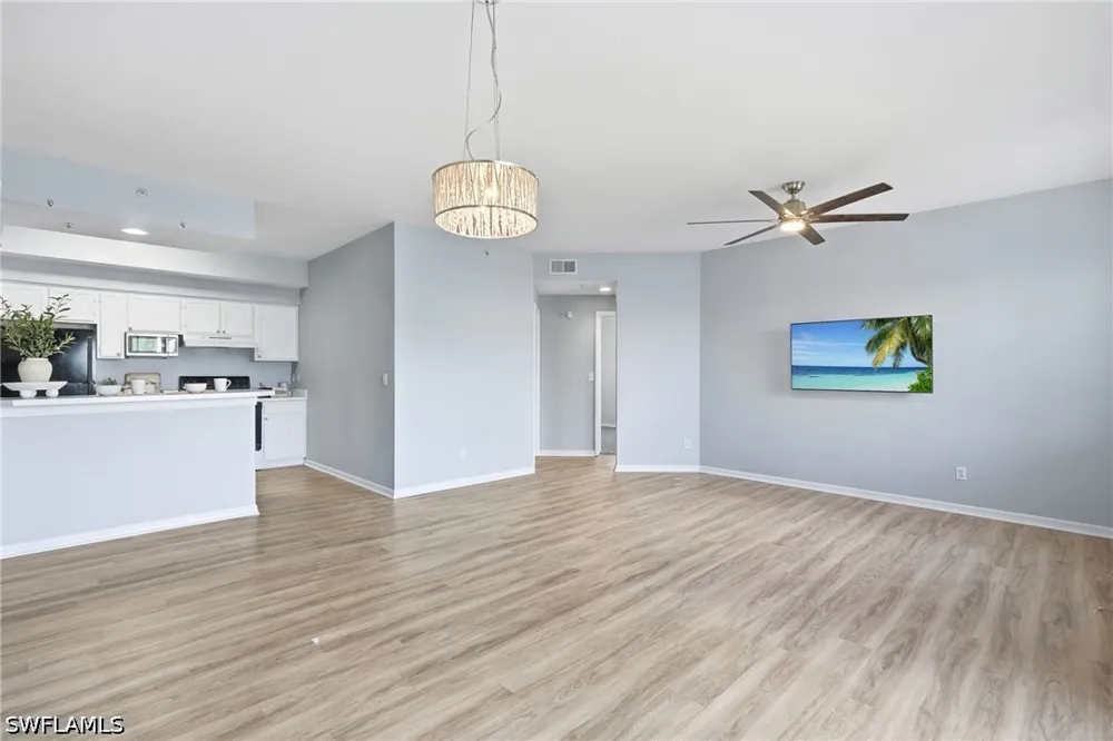 Saint Croix Lane #627 Naples, FL 34109