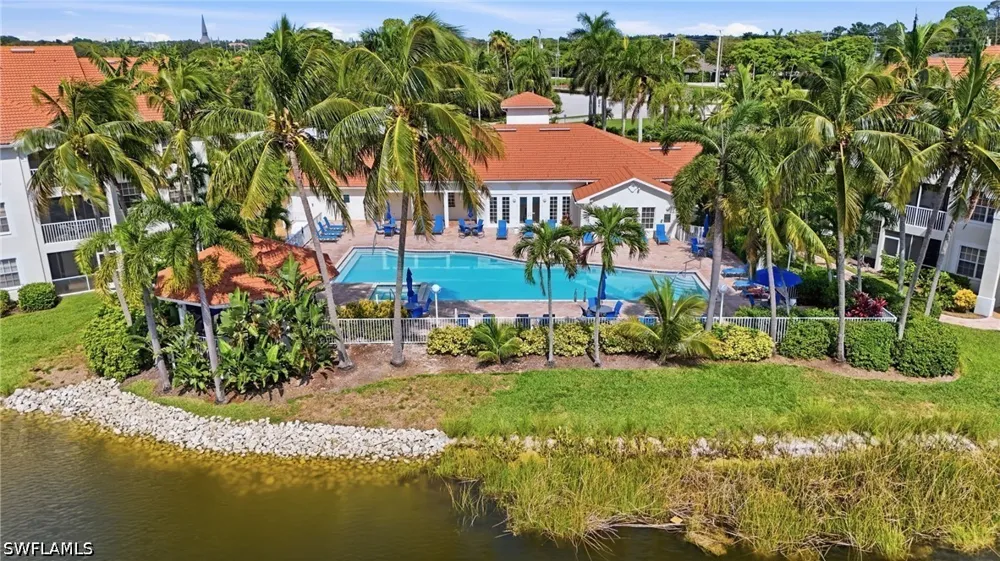 Saint Croix Lane #627 Naples, FL 34109