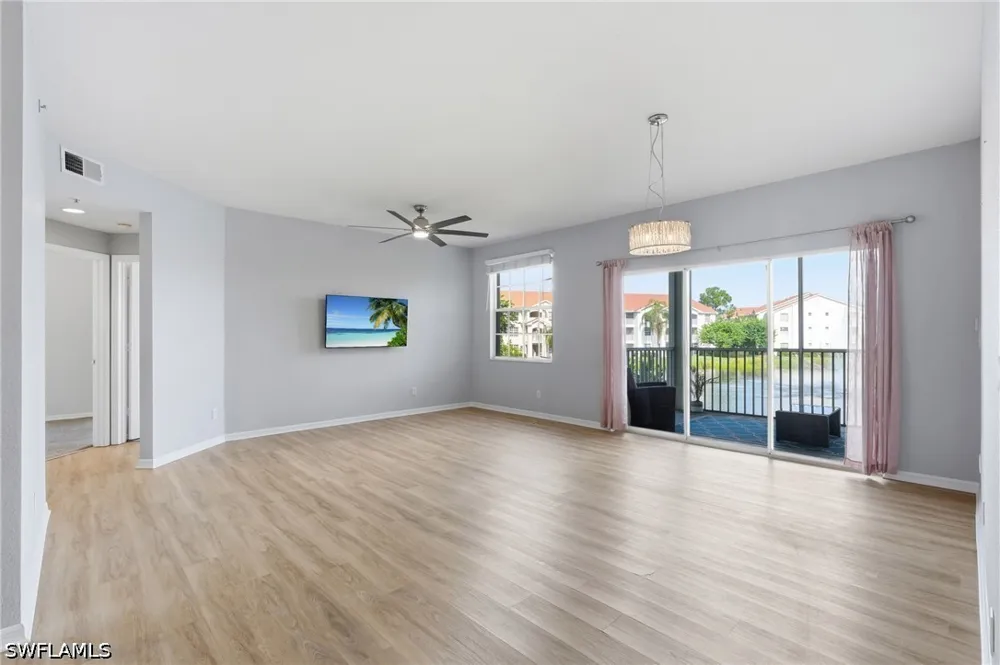 Saint Croix Lane #627 Naples, FL 34109