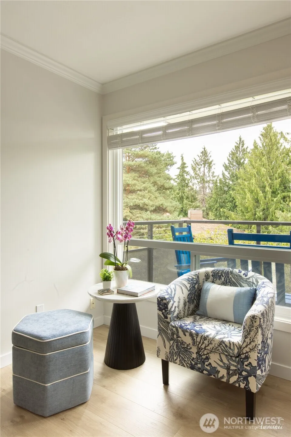 550 Elm Way #408 Edmonds, WA 98020