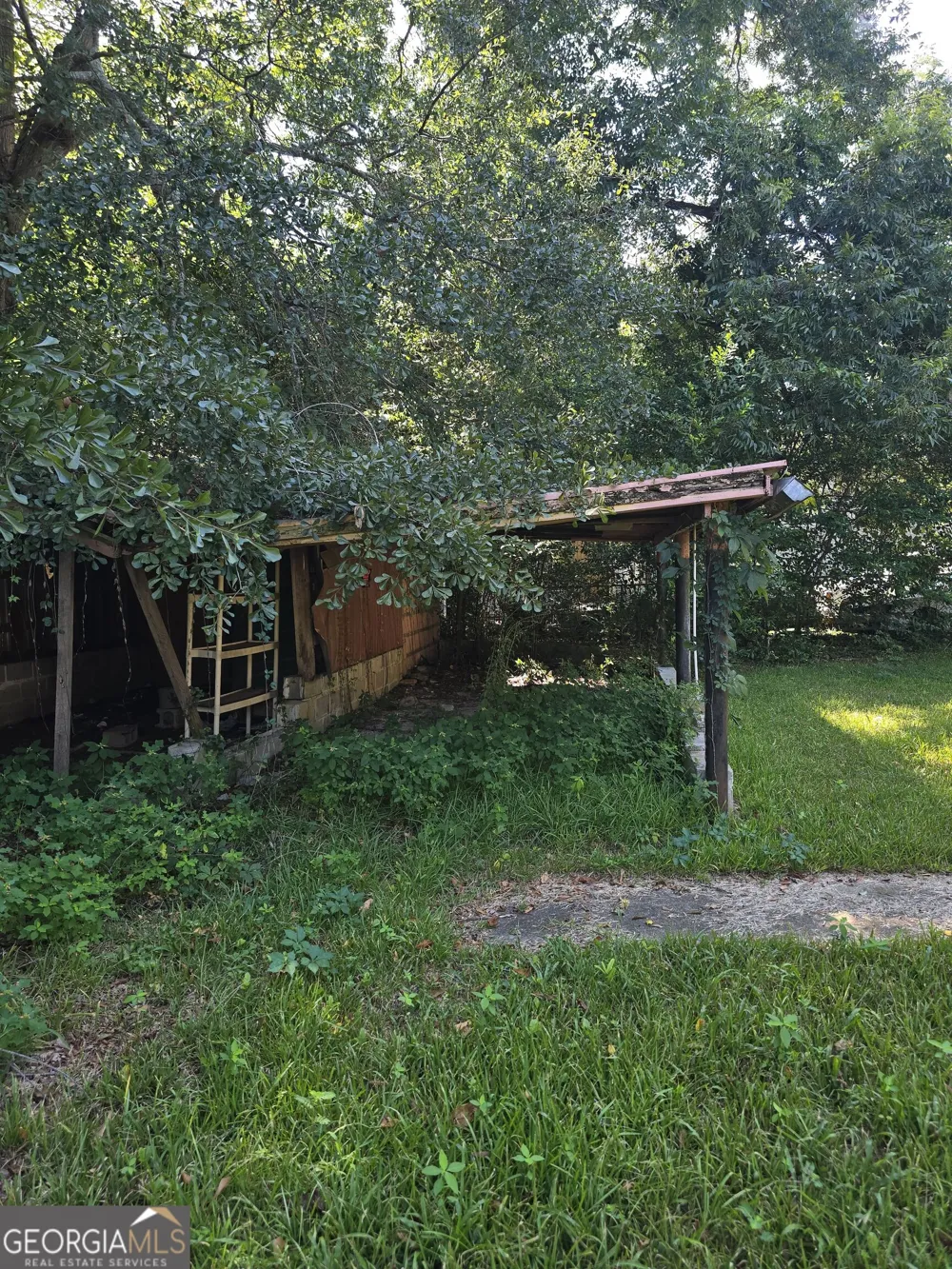 1436 Jones LN Americus, GA 31719