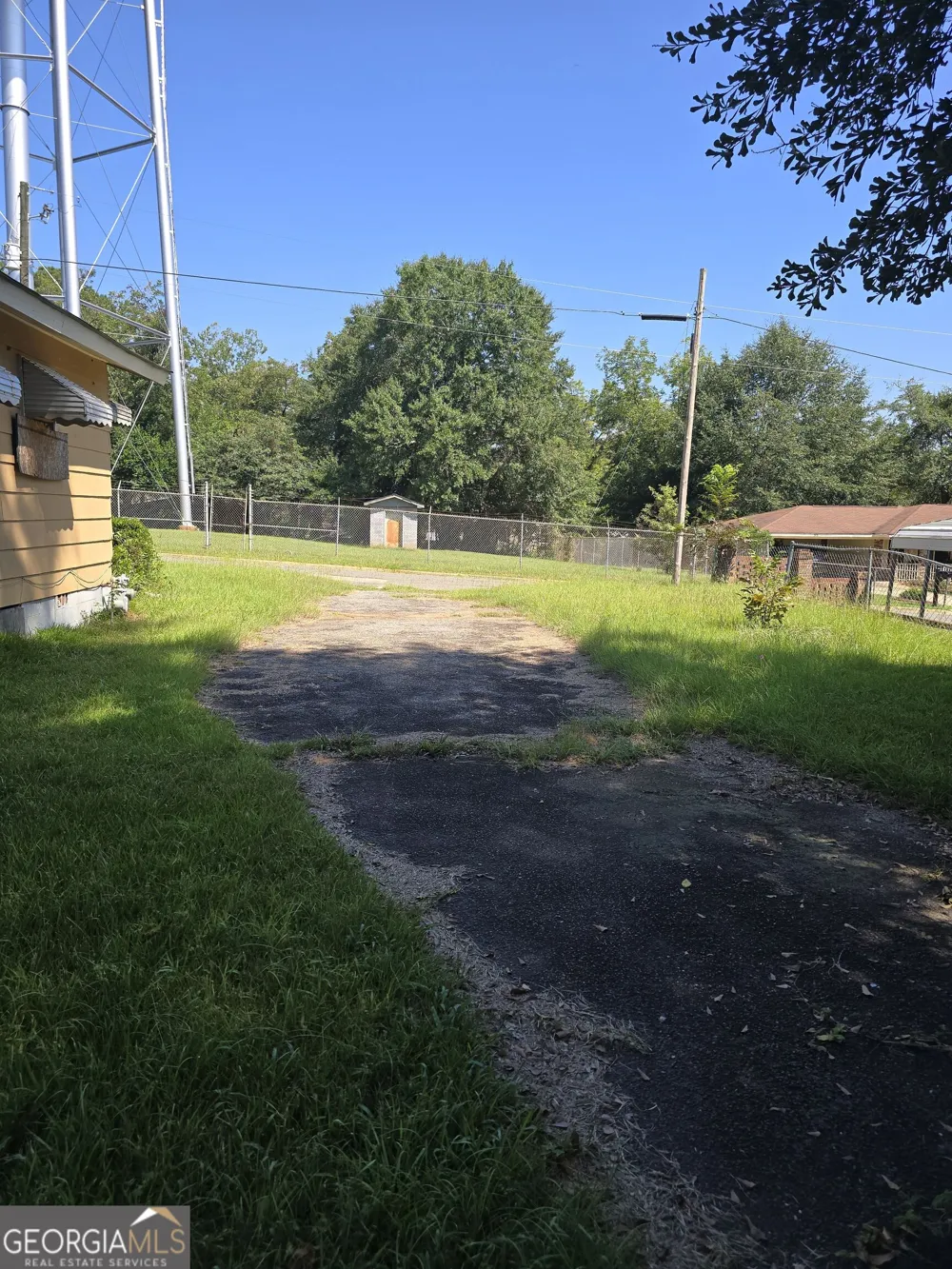 1436 Jones LN Americus, GA 31719