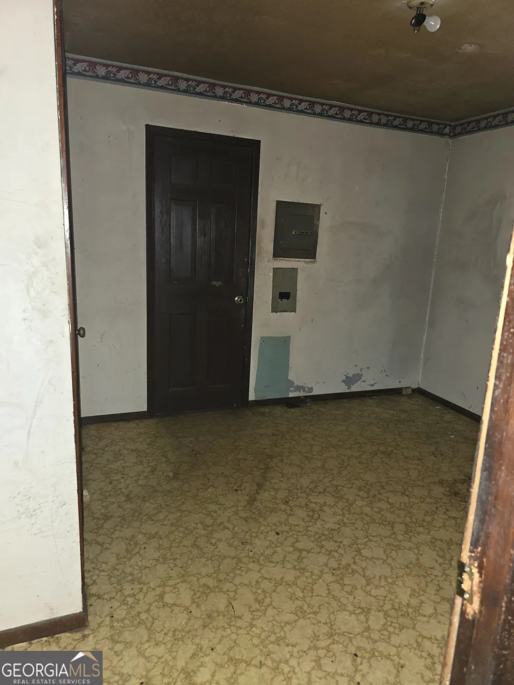 1436 Jones LN Americus, GA 31719