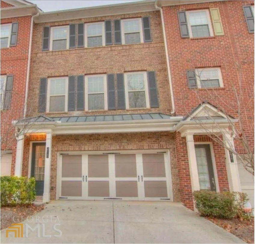 2415 Tenor LN Alpharetta, GA 30009
