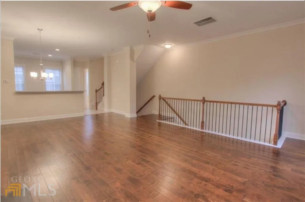 2415 Tenor LN Alpharetta, GA 30009