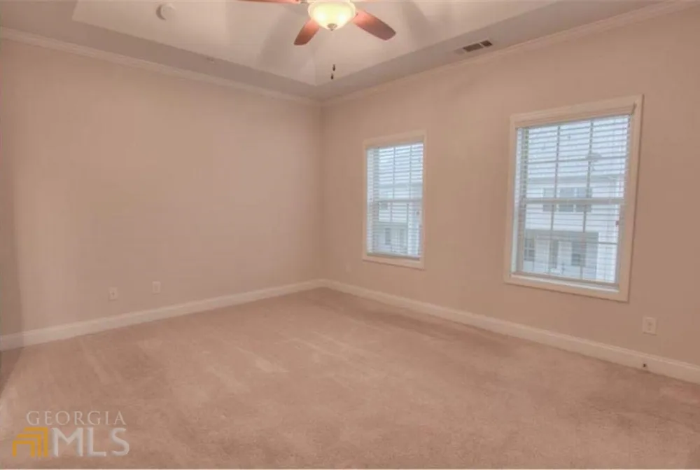 2415 Tenor LN Alpharetta, GA 30009