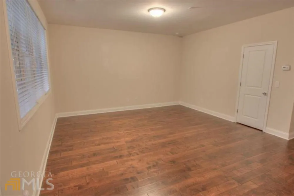 2415 Tenor LN Alpharetta, GA 30009